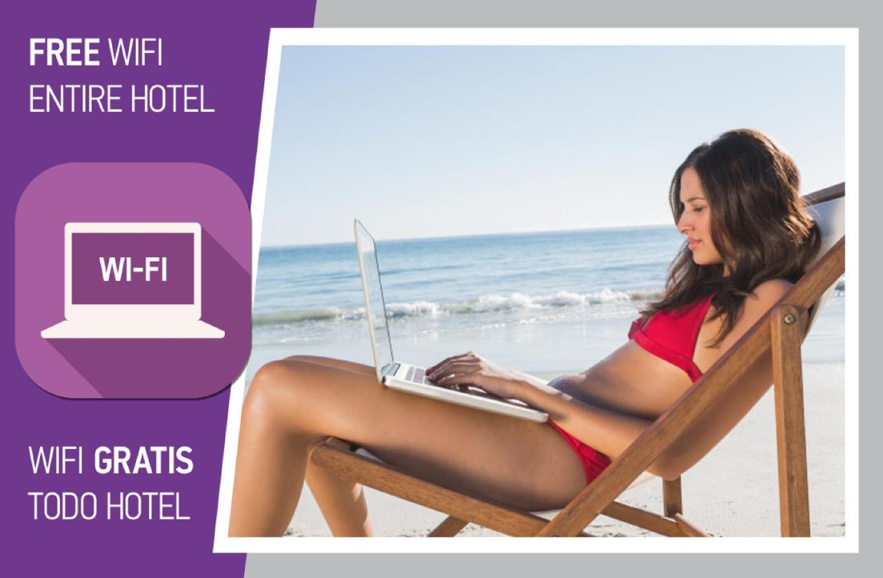 Aventura Village Los Corales Beach And Spa 푼타 카나 외부 사진