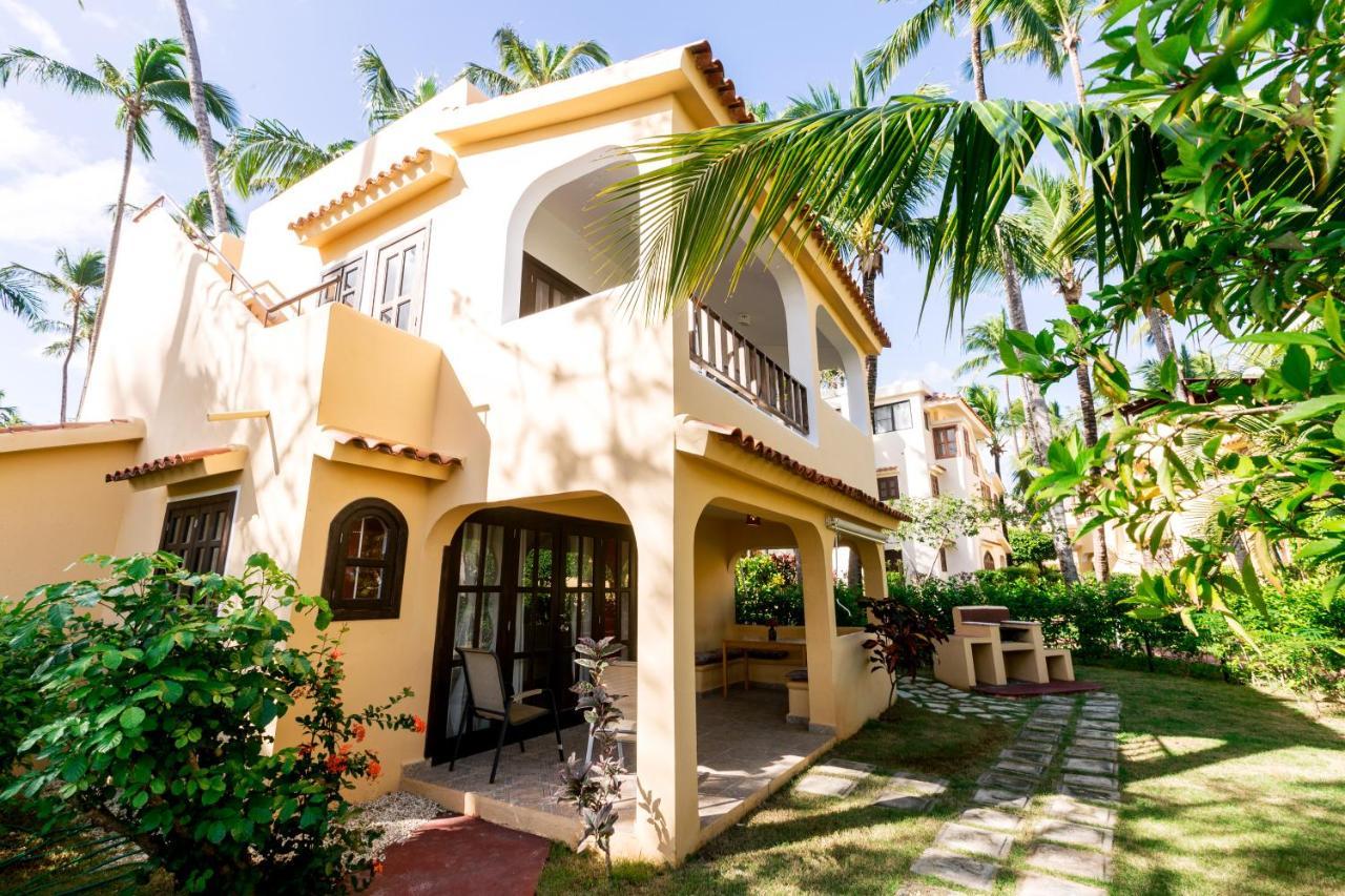 Aventura Village Los Corales Beach And Spa 푼타 카나 외부 사진